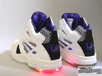 (L.A. Gear brand light-up sneakers)